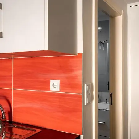 Apartment Charming With Ac And Loft On Ground Floor Lisbon