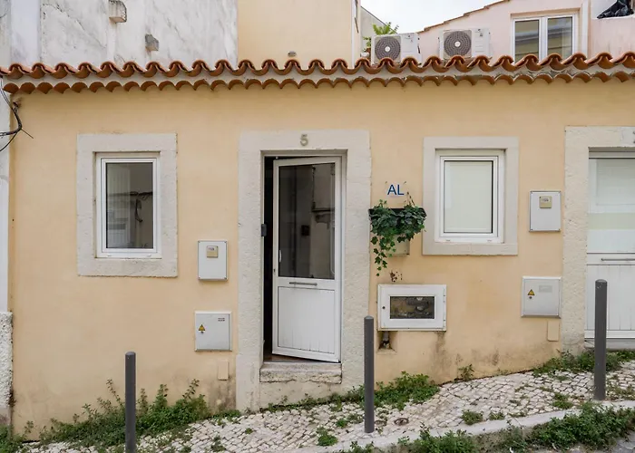 Διαμέρισμα Loft In Graca With Ac On Ground Floor By Lisbeyond